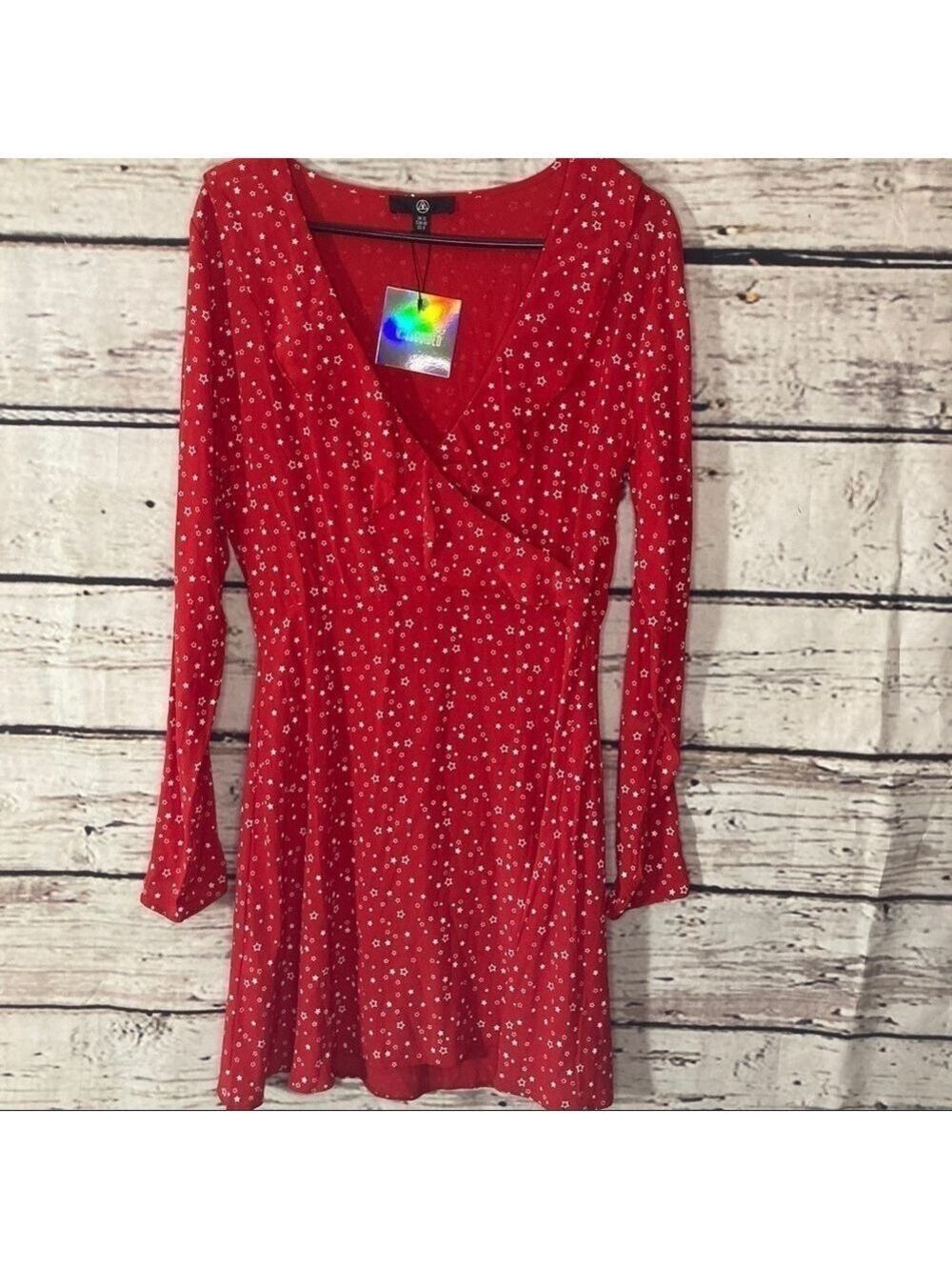 MISSGUIDED Red Star Ruffle Detail Tea Dress - Picture 4 of 11